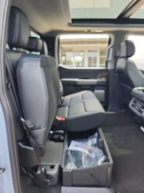 New 2026 Ford F350 Lariat w/ Black Appearance Package AWD/4WD image 30