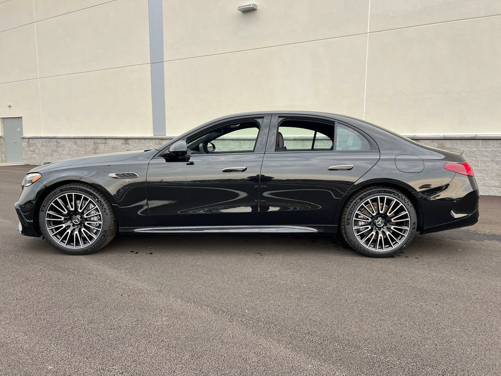 New 2027 Mercedes-Benz E 53 AMG e 4MATIC Sedan image 4