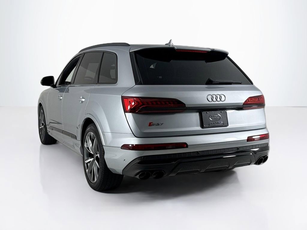 Used 2023 Audi SQ7 Premium Plus image 3
