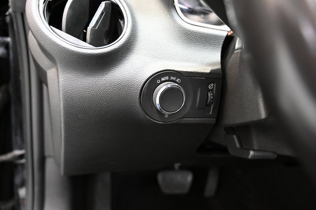 Used 2011 Chevrolet Camaro SS image 23