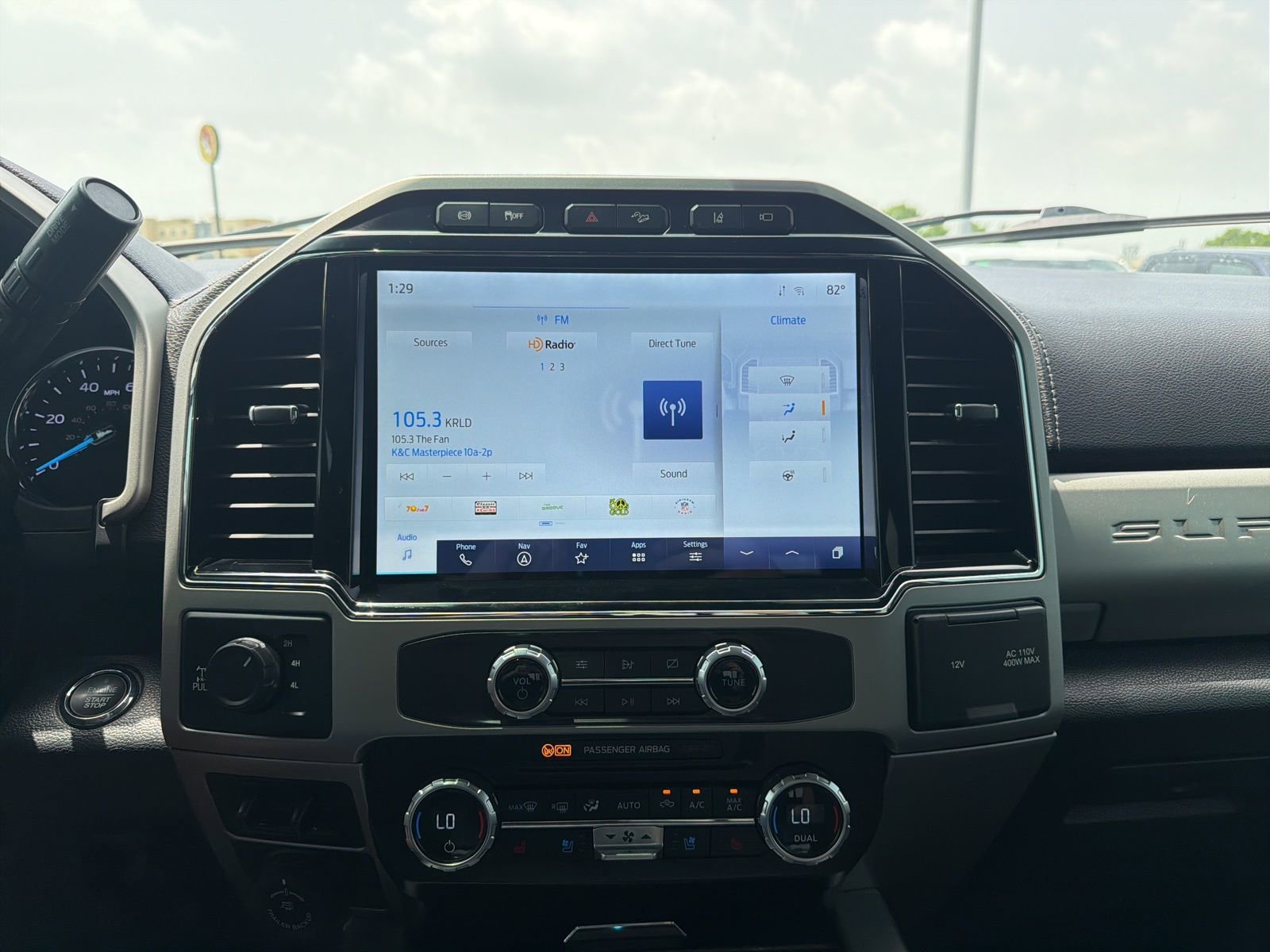 Used 2022 Ford F250 Lariat w/ Lariat Ultimate Package AWD/4WD image 22