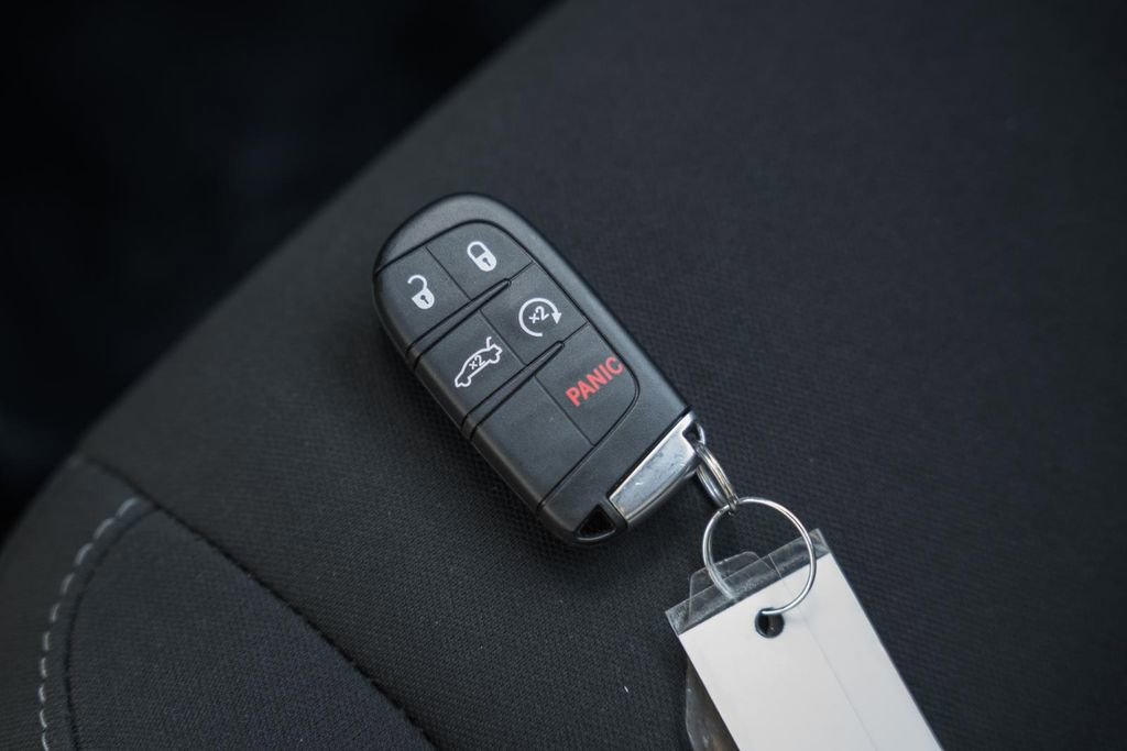 Used 2022 Dodge Challenger R/T Scat Pack image 37