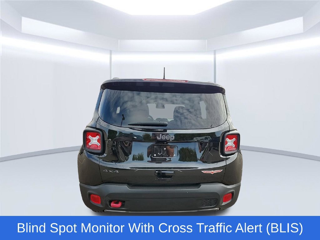 Used 2022 Jeep Renegade Trailhawk w/ Sun/Sound Group AWD/4WD image 5