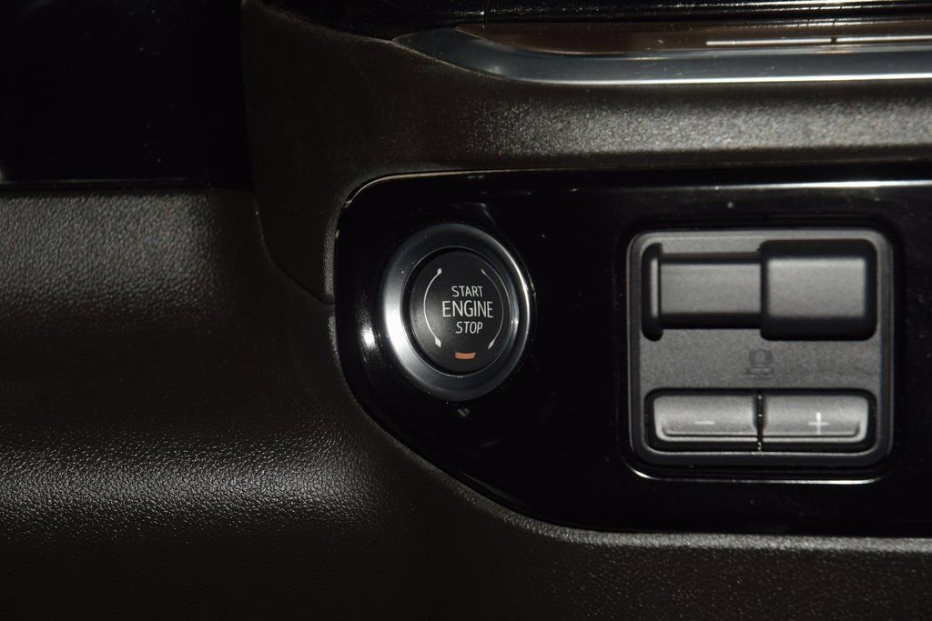 Used 2022 Chevrolet Silverado 1500 High Country image 28