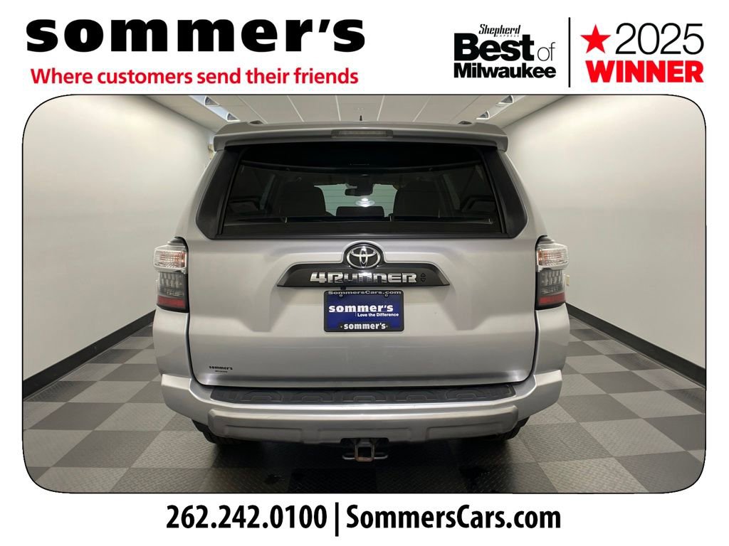 Used 2021 Toyota 4Runner TRD Off-Road image 4