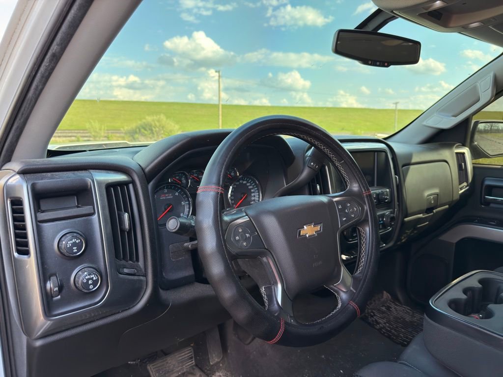 Used 2018 Chevrolet Silverado 1500 LT w/ All Star Edition AWD/4WD image 20