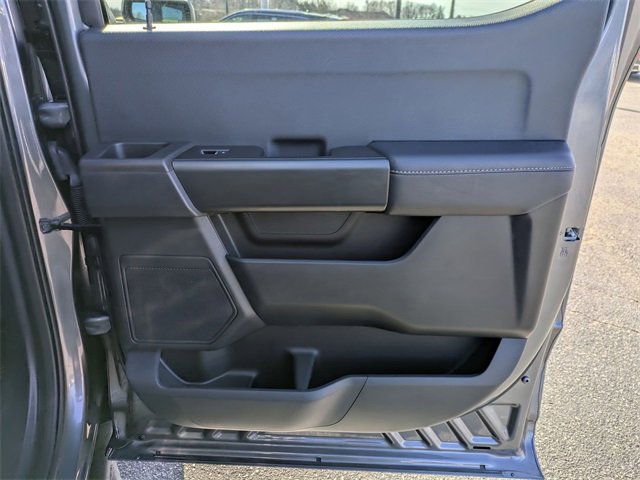 Used 2024 Ford F150 STX image 32