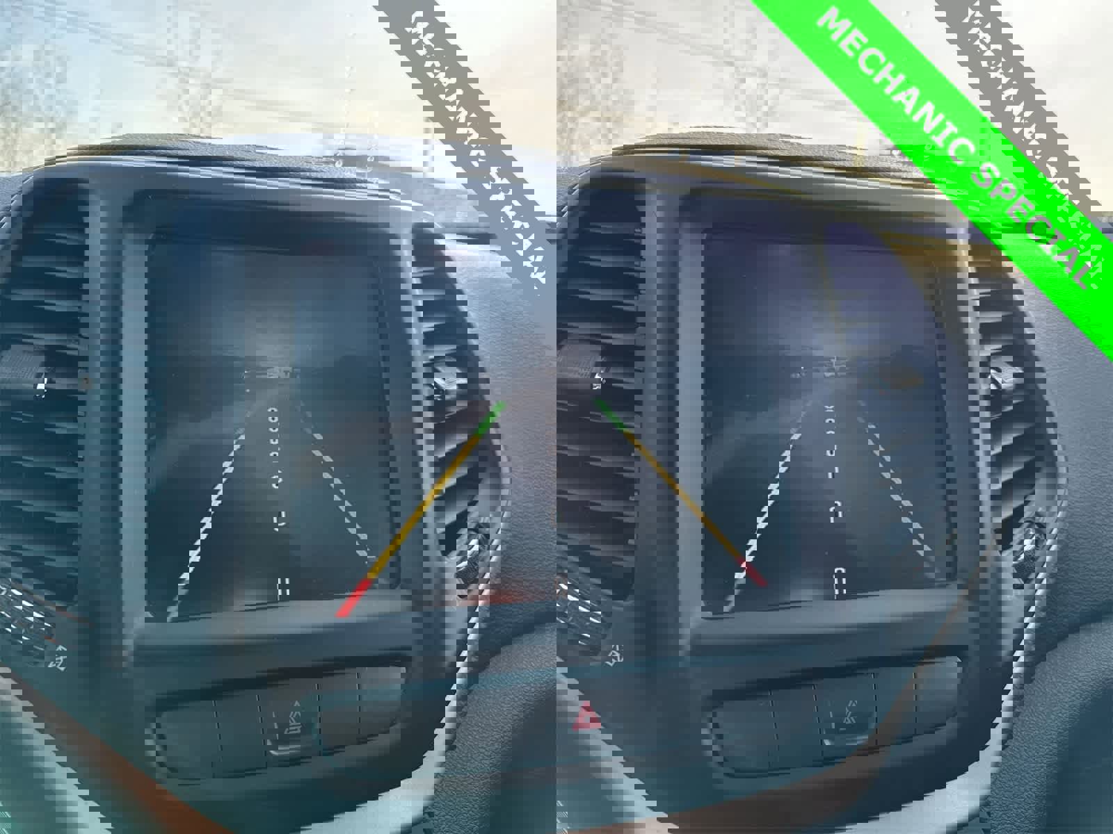 Used 2015 Jeep Cherokee Latitude image 28