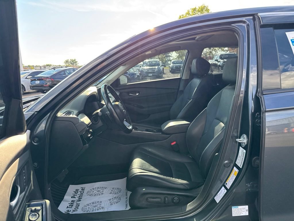 Used 2025 Honda Accord Touring image 34