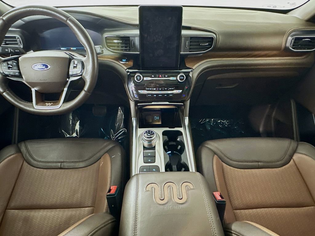 Used 2021 Ford Explorer King Ranch w/ Premium Technology Package RWD image 17
