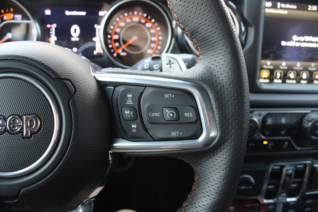 Used 2023 Jeep Wrangler Unlimited Rubicon 392 w/ Xtreme Recon 35" Tire Package AWD/4WD image 12