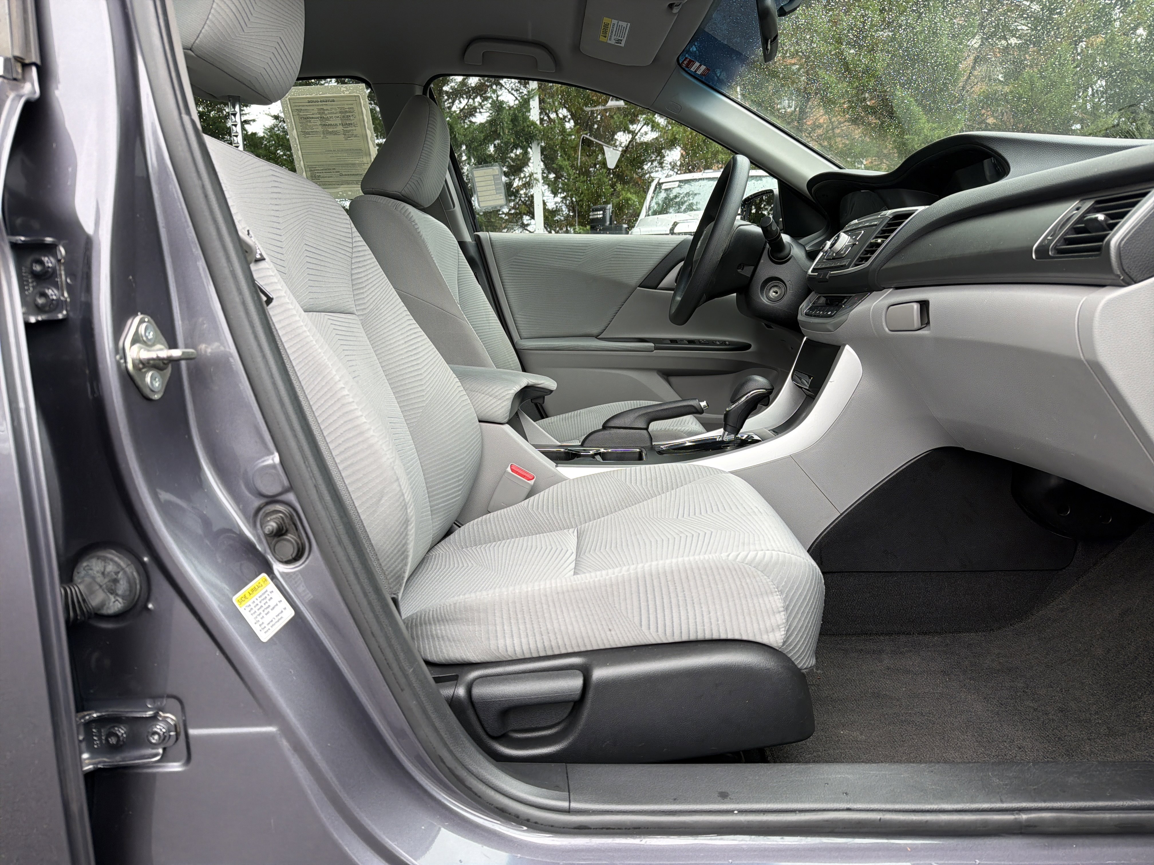 Used 2014 Honda Accord LX image 31