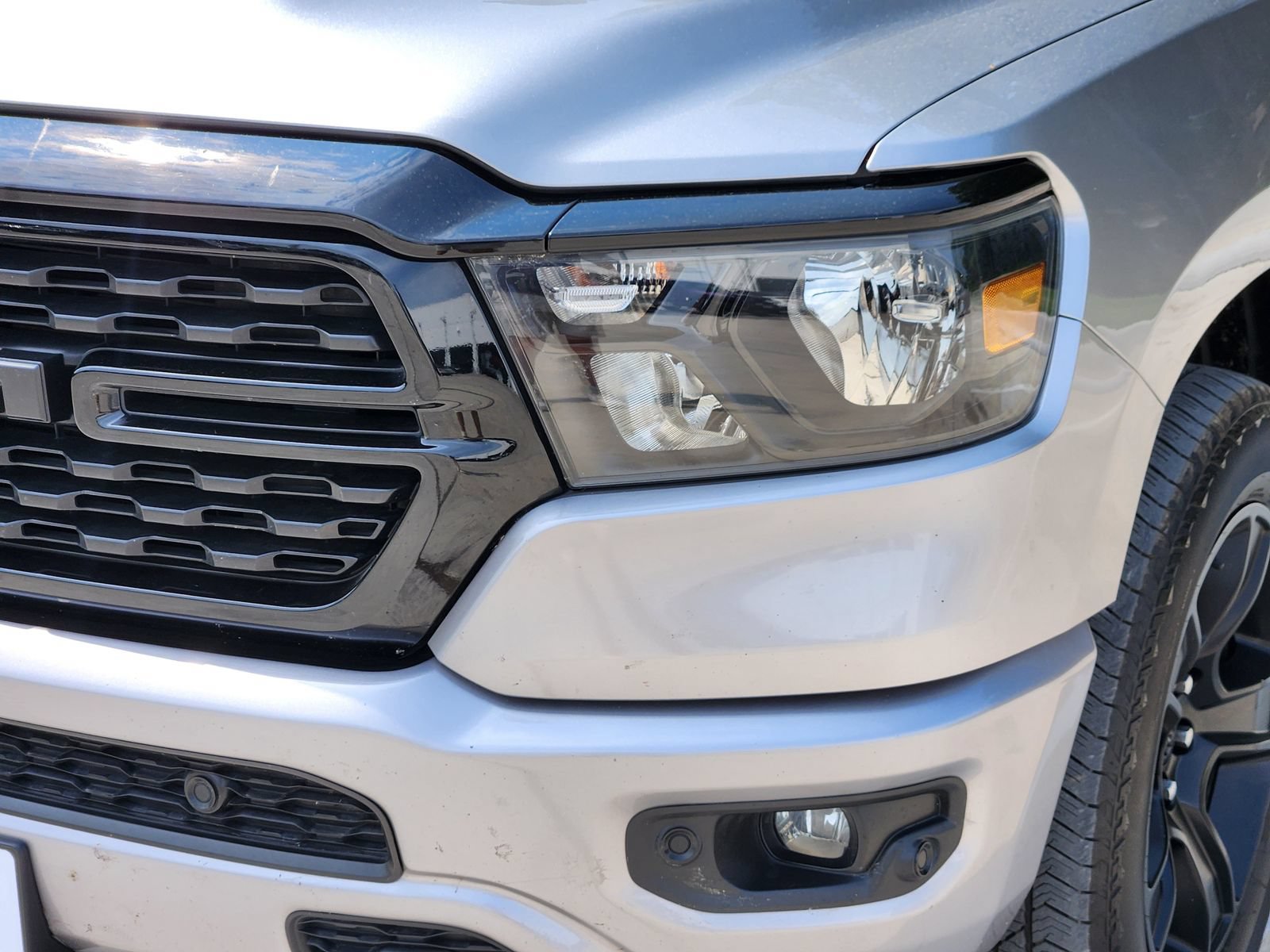Used 2023 RAM 1500 Lone Star AWD/4WD image 9