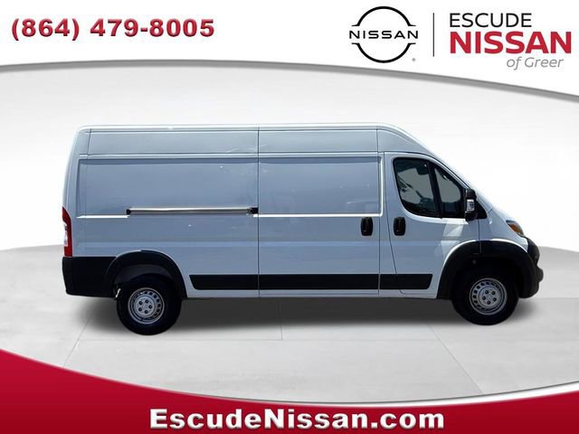 Used 2025 RAM ProMaster 2500 w/ Convenience Group FWD image 2