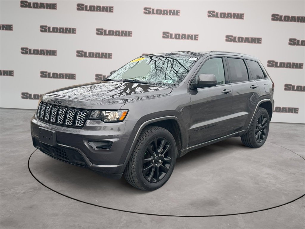 Used 2020 Jeep Grand Cherokee Altitude