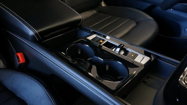 Certified 2025 Volkswagen Atlas SEL image 57