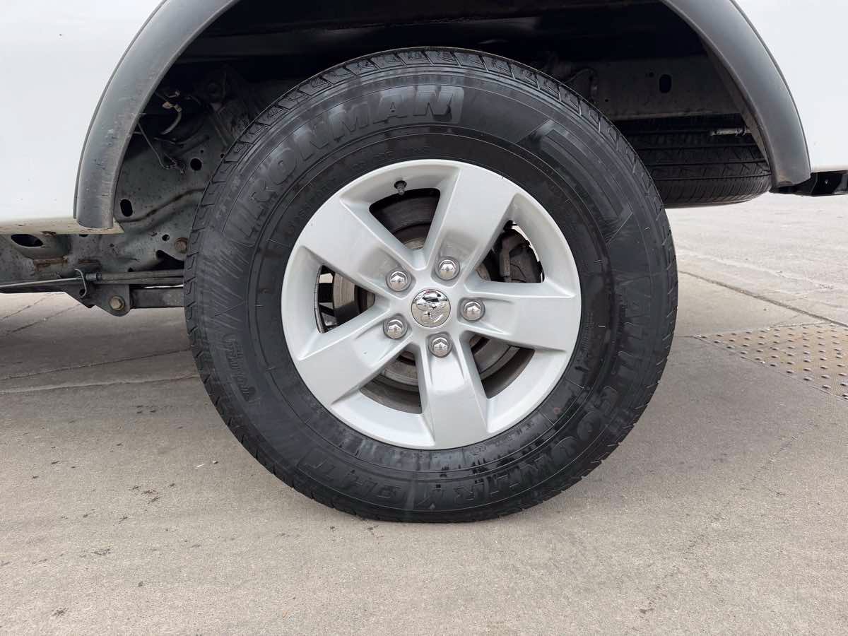 Used 2019 RAM 1500 Tradesman w/ Popular Equipment Group RWD image 9