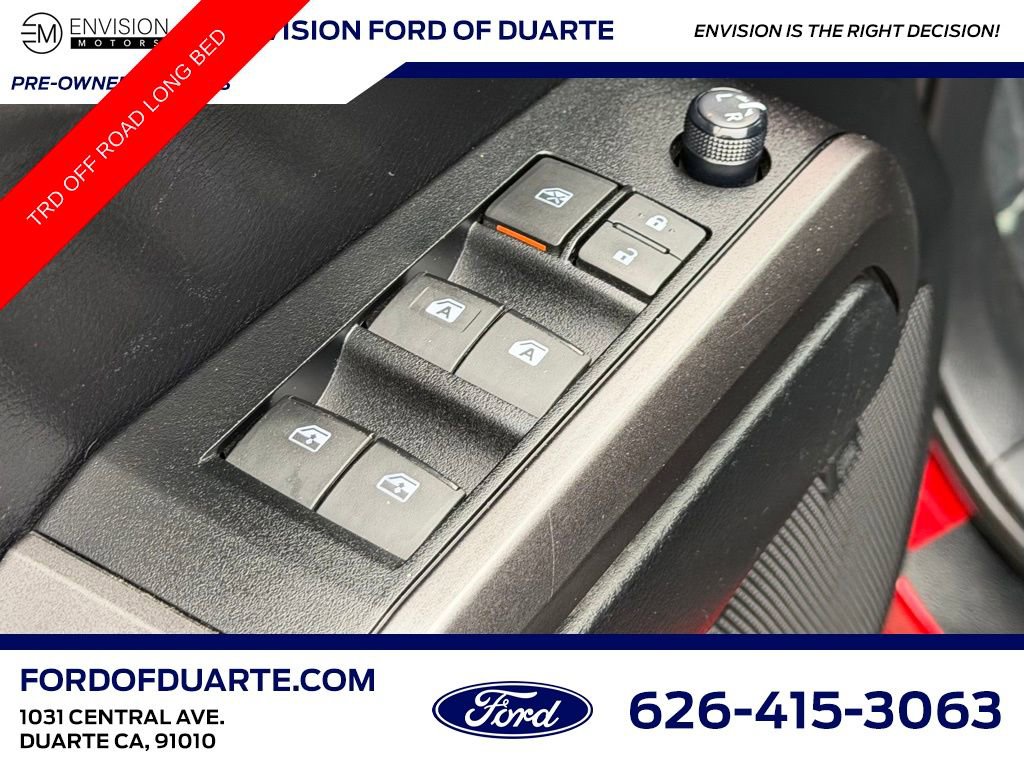 Used 2022 Toyota Tacoma TRD Off-Road image 14