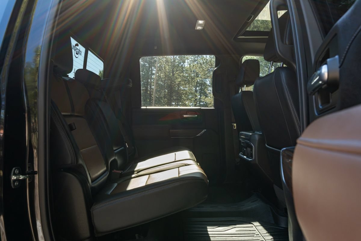 Used 2021 Chevrolet Silverado 3500 High Country w/ Z71 Off-Road Package AWD/4WD image 32
