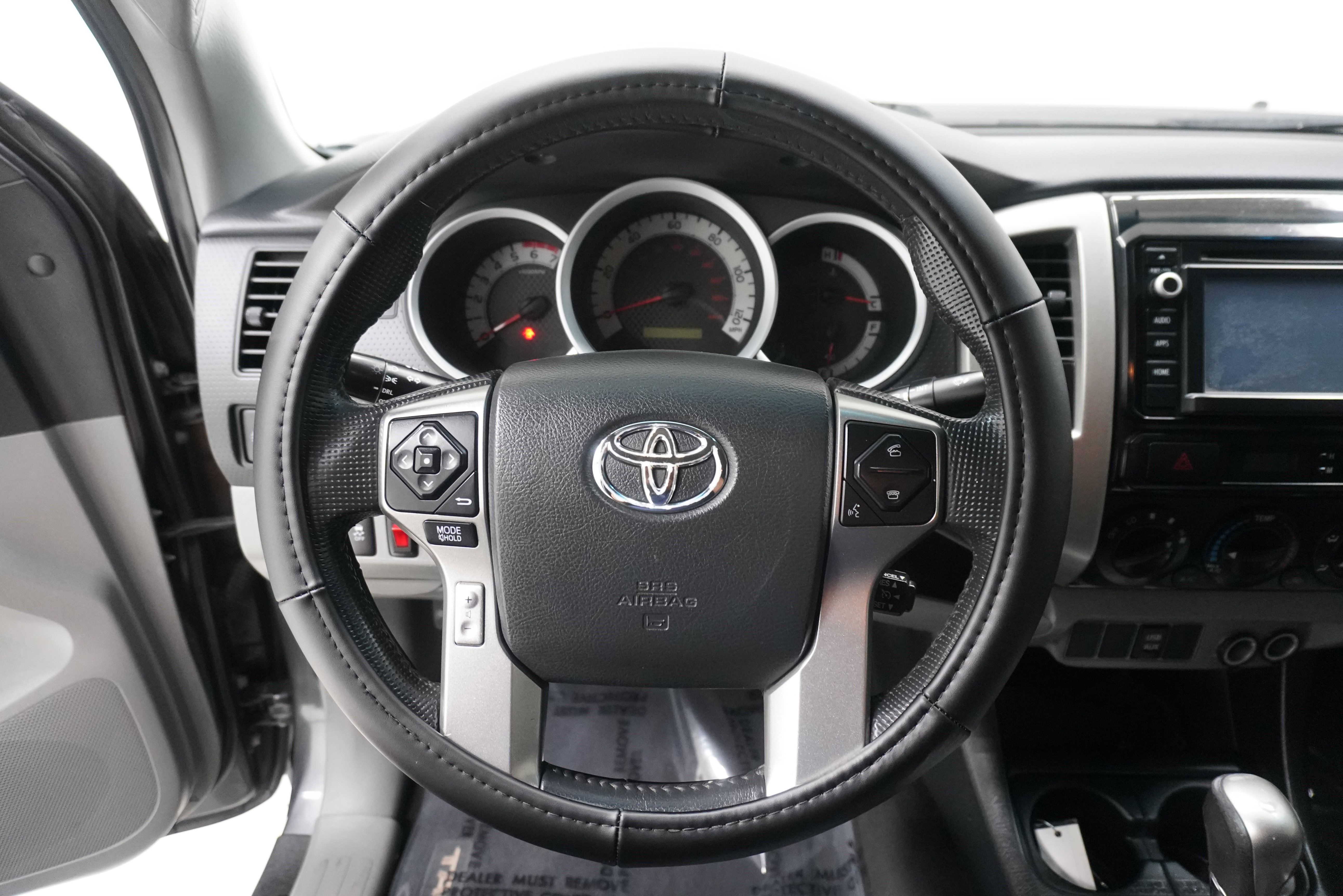 Used 2014 Toyota Tacoma PreRunner w/ TRD Sport Package RWD image 10