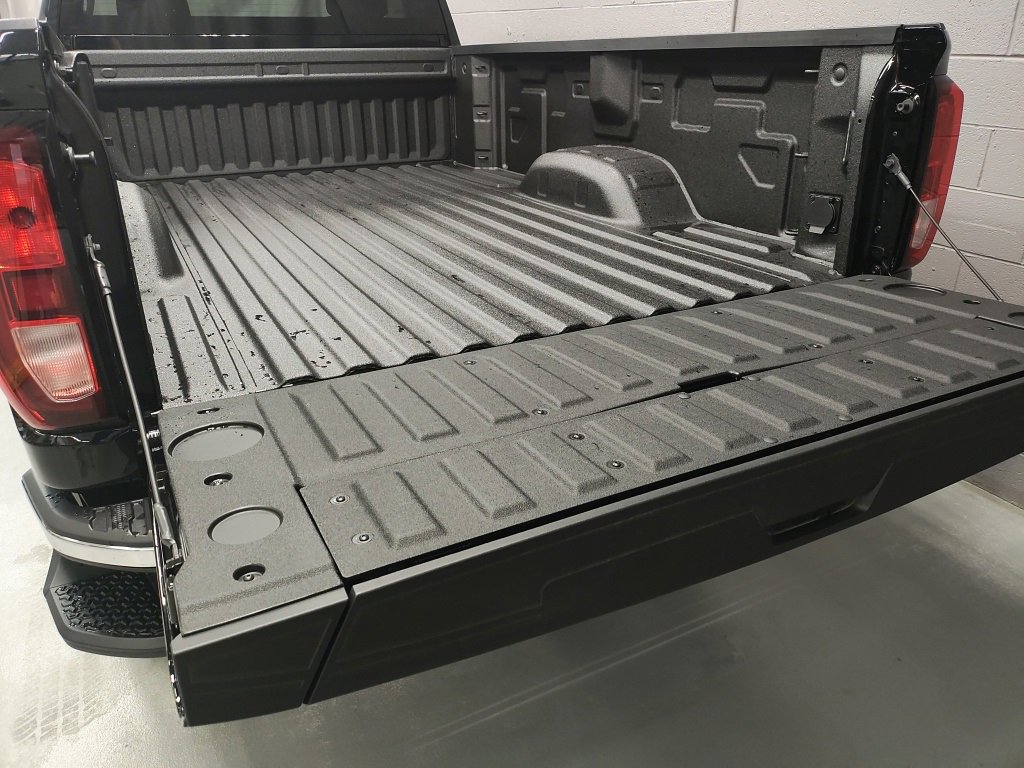 New 2025 GMC Sierra 2500 Pro w/ Convenience Package image 19