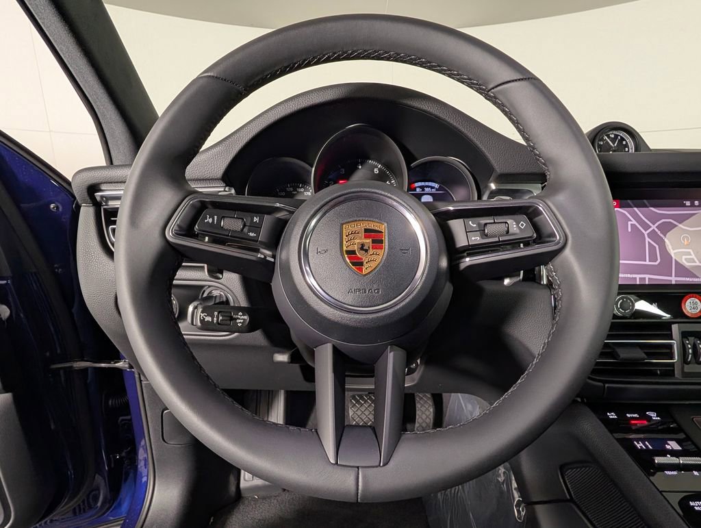 New 2026 Porsche Macan image 37