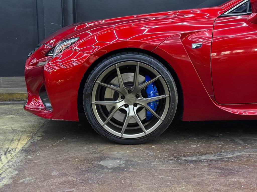 Used 2015 Lexus RC F w/ Premium Package RWD image 4