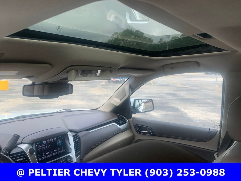 Used 2020 Chevrolet Tahoe LT w/ Luxury Package RWD image 16