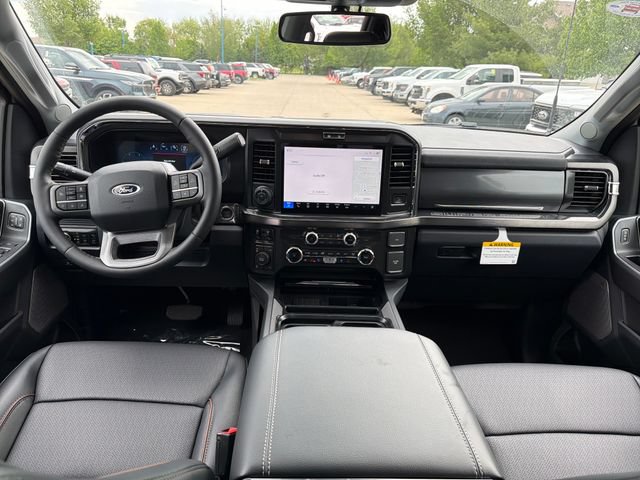 New 2026 Ford F250 Lariat w/ Black Appearance Package AWD/4WD image 17