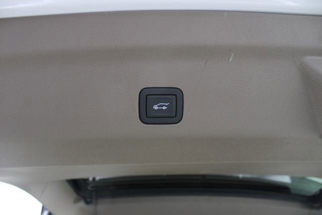 New 2026 GMC Yukon XL Denali w/ Denali Reserve Package image 27