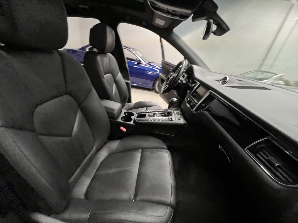 Used 2015 Porsche Macan S image 33