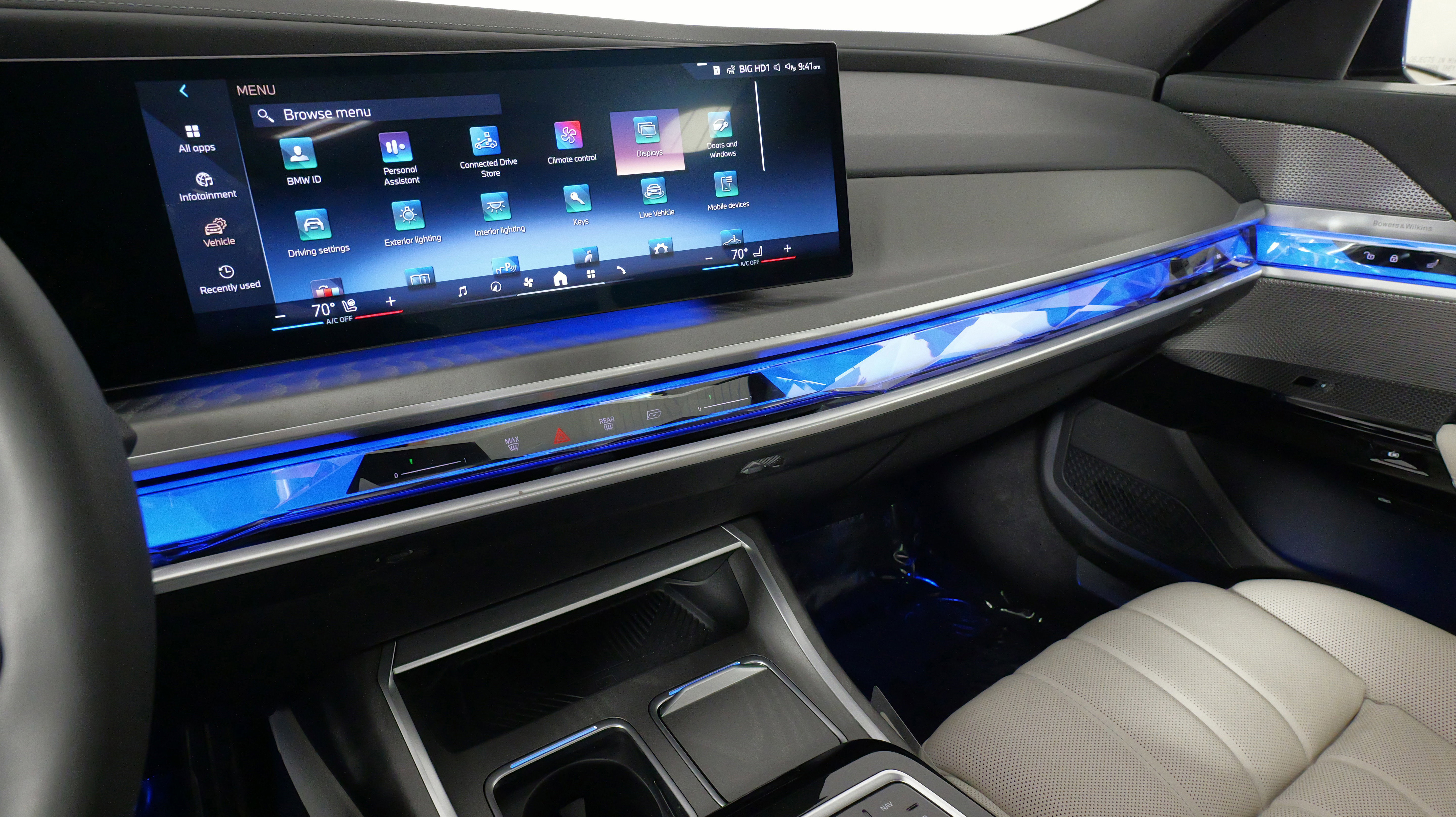 Used 2023 BMW 760i xDrive image 38