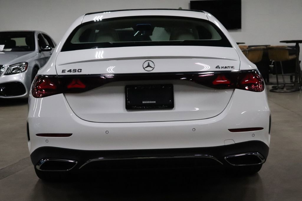 Used 2024 Mercedes-Benz E 450 4MATIC Sedan image 4