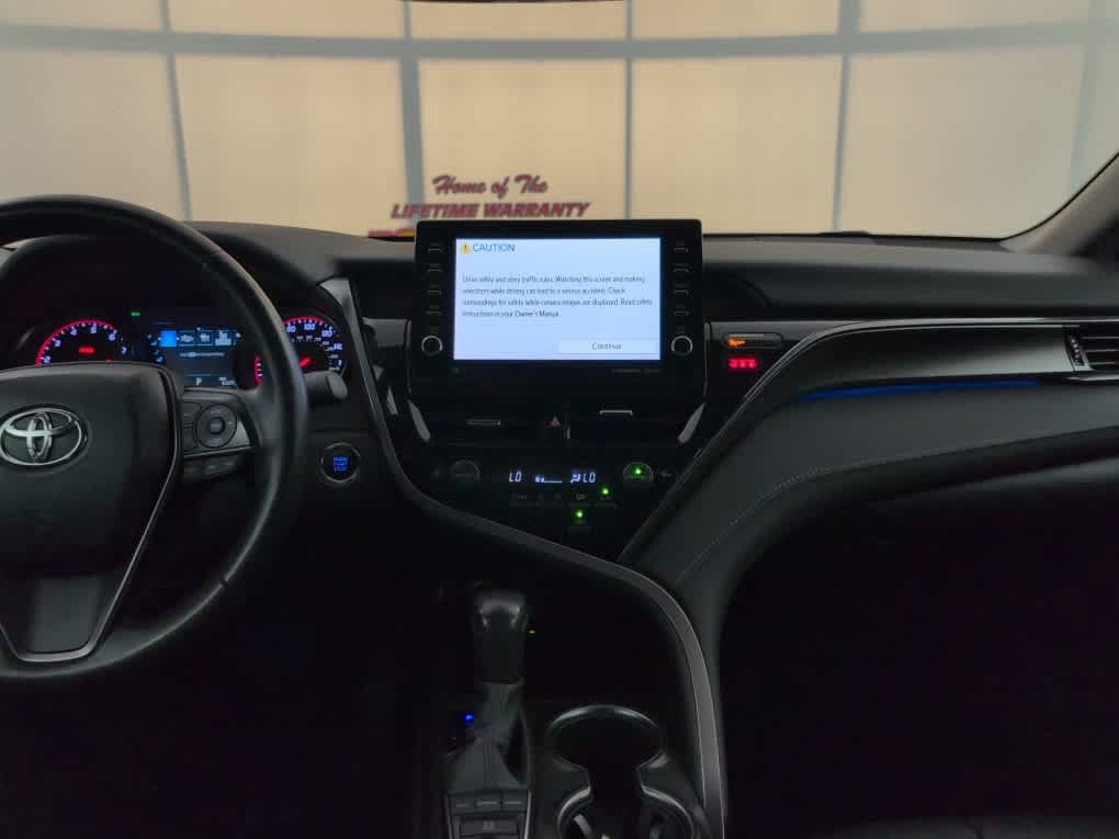 Used 2024 Toyota Camry XSE FWD image 16