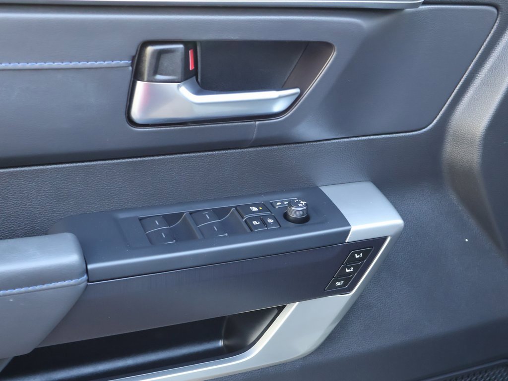 Used 2025 Toyota Tundra Platinum image 19