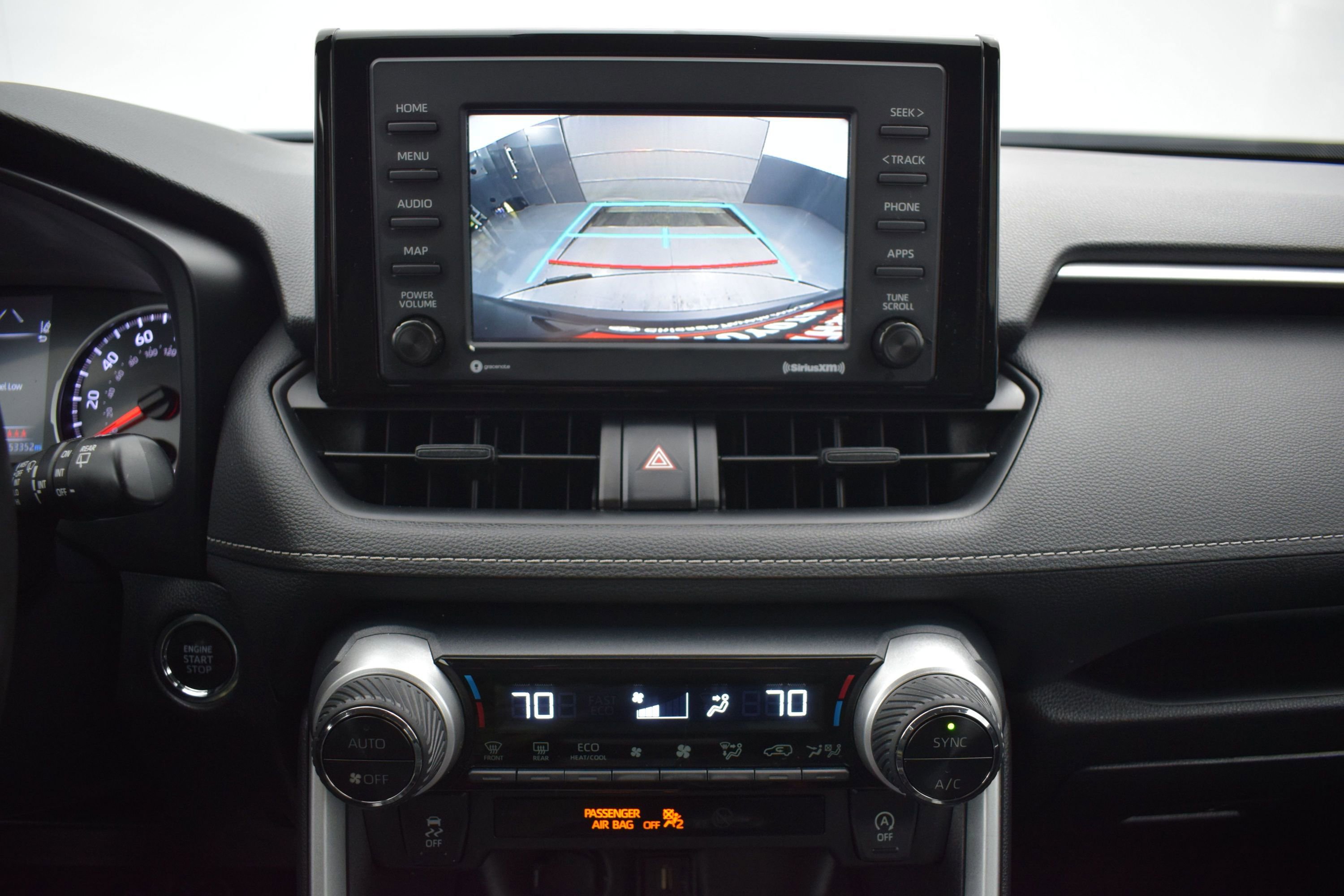 Used 2022 Toyota RAV4 XLE AWD/4WD image 15
