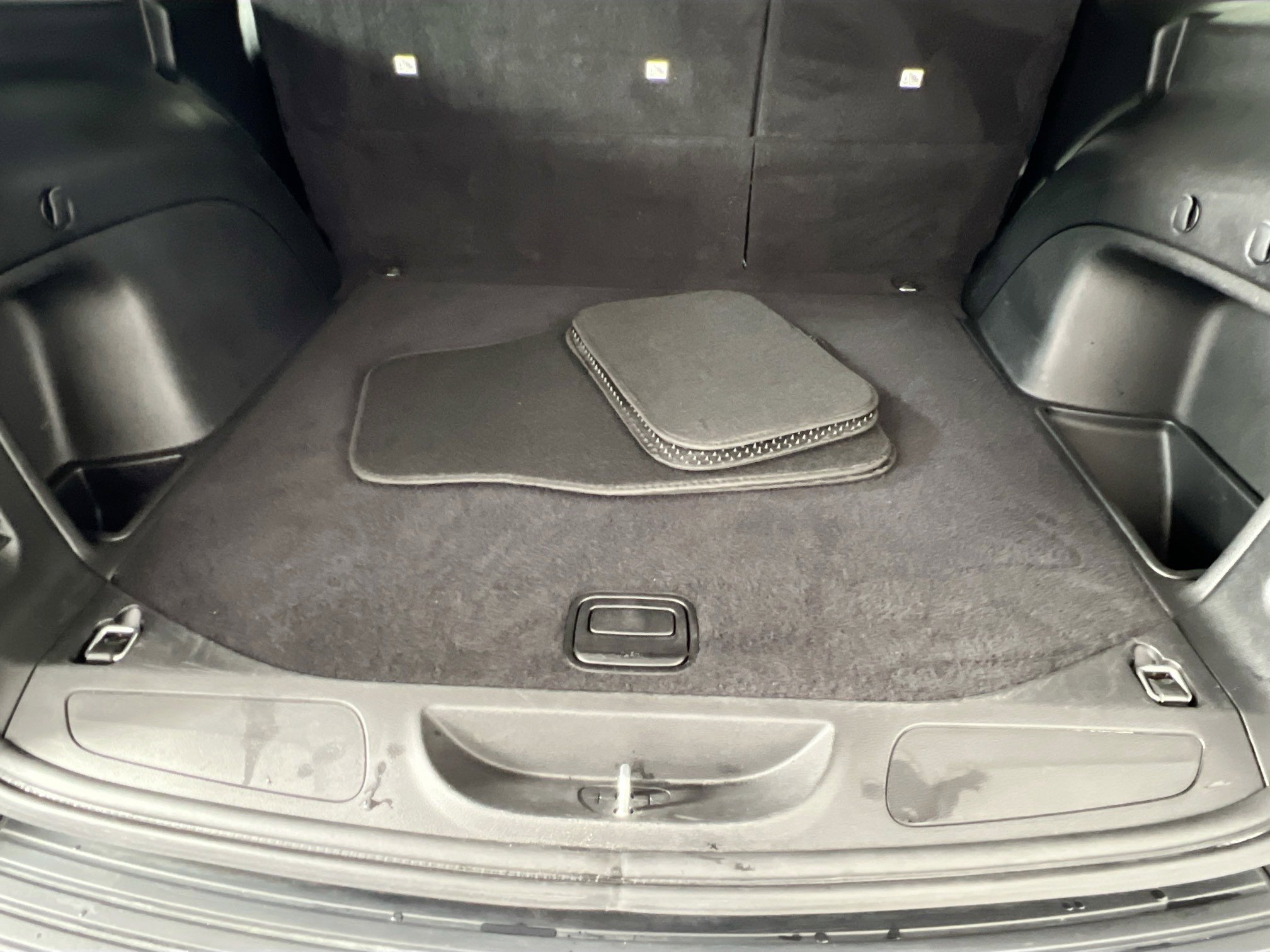 Used 2022 Jeep Grand Cherokee Laredo E image 24