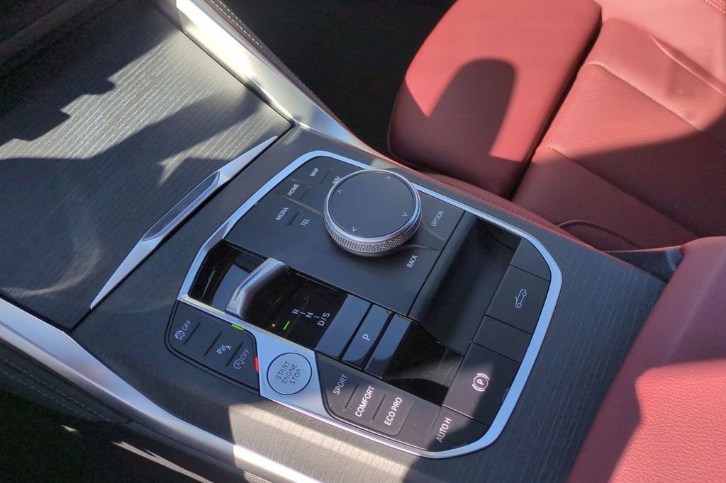 Used 2025 BMW 430i Convertible w/ M Sport Package image 10
