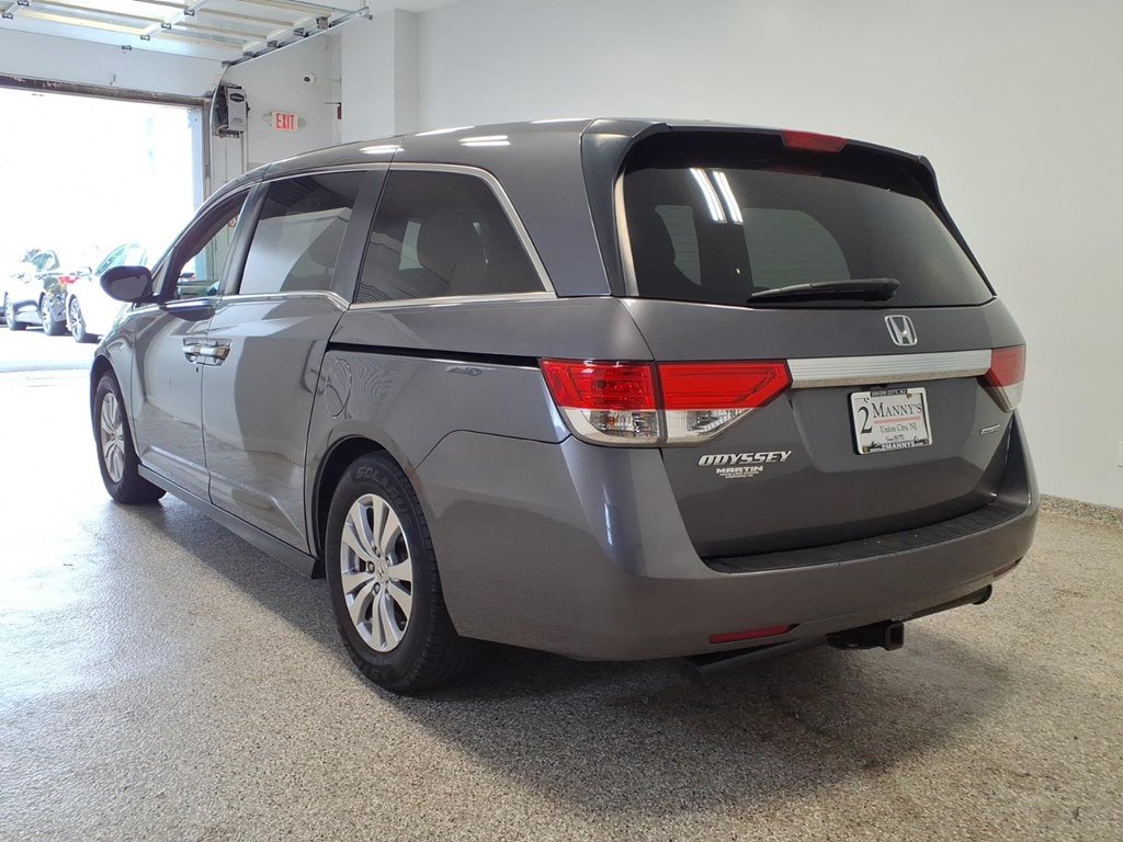 Used 2016 Honda Odyssey SE image 6