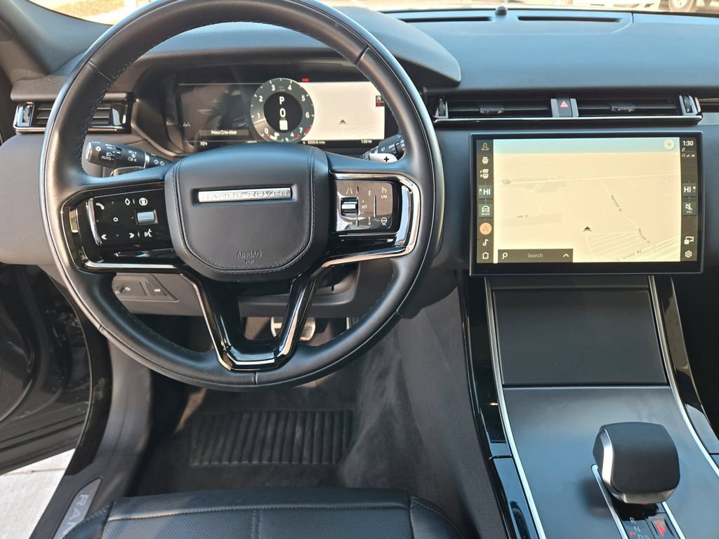 Used 2025 Land Rover Range Rover Velar Dynamic SE AWD/4WD image 13