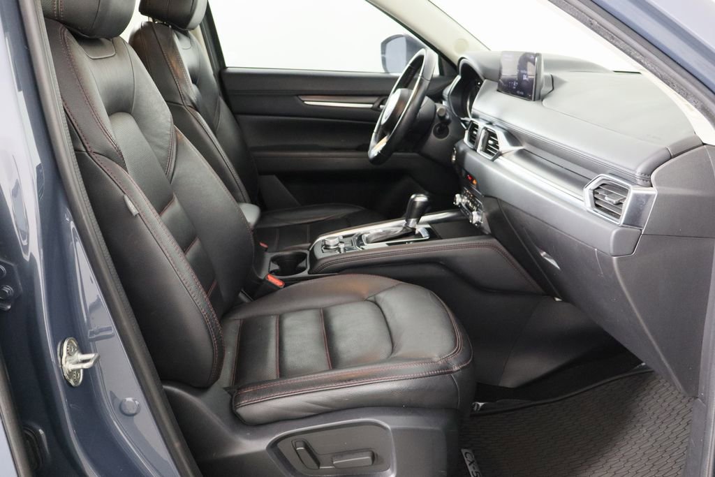 Used 2022 MAZDA CX-5 Carbon Edition image 19