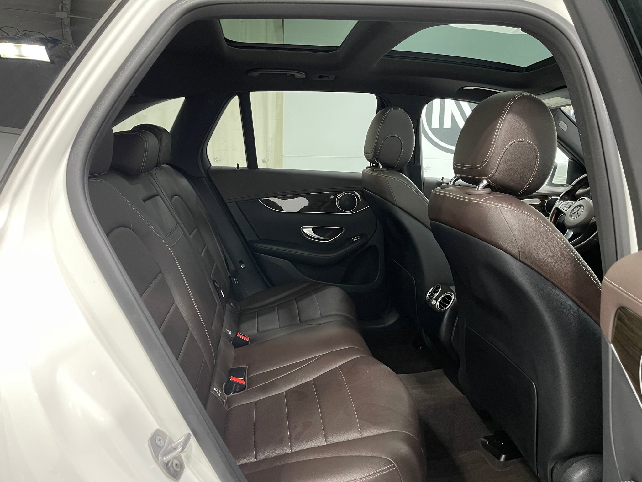 Used 2017 Mercedes-Benz GLC 300 GLC 300 image 33