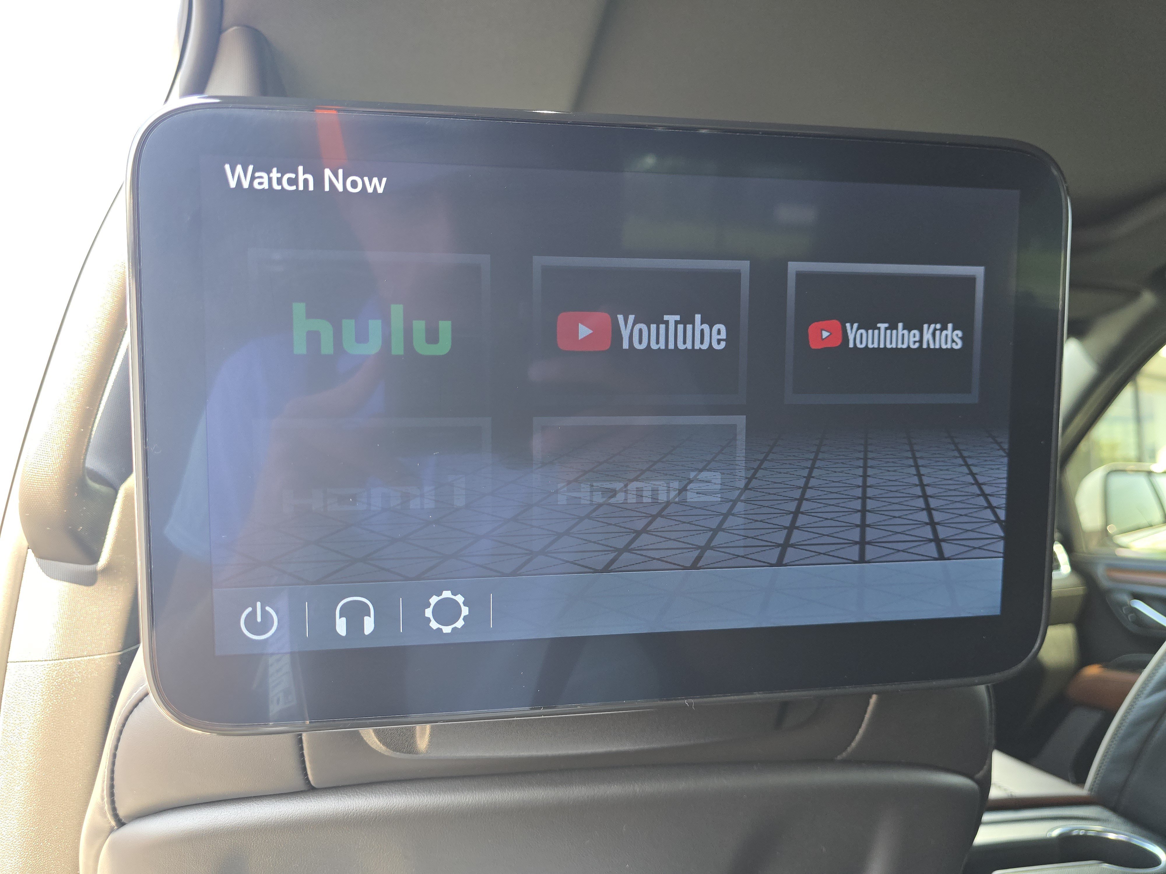 Used 2023 GMC Yukon Denali Ultimate AWD/4WD image 16