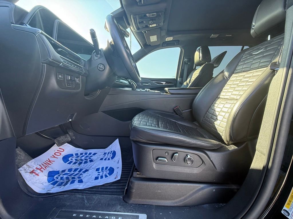 Used 2022 Cadillac Escalade ESV Sport Platinum w/ LPO, Floor Liner Package image 29