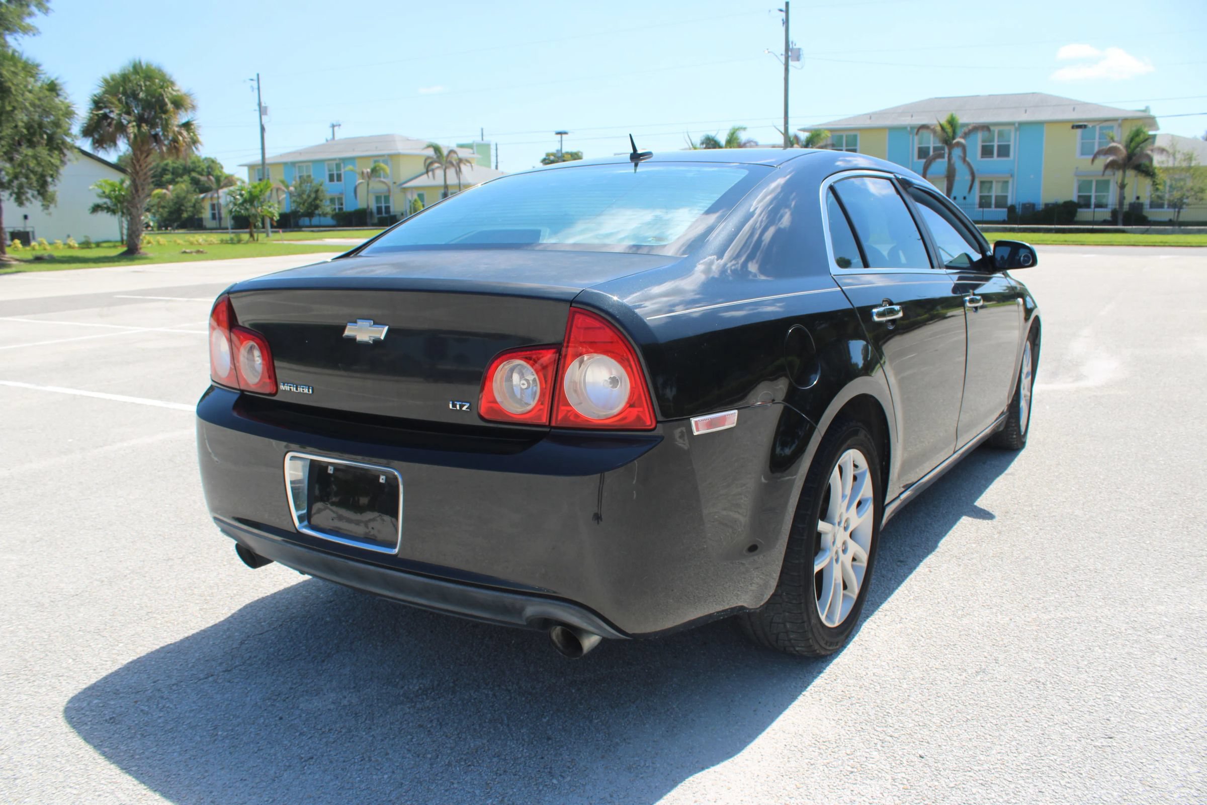 Used 2008 Chevrolet Malibu LTZ FWD image 19