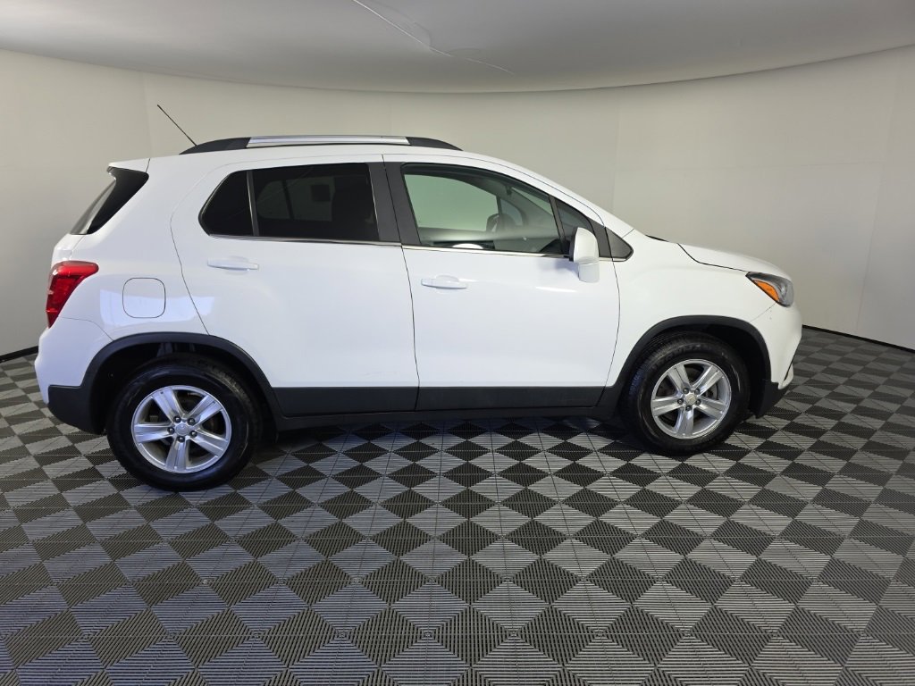 Used 2020 Chevrolet Trax LT image 6