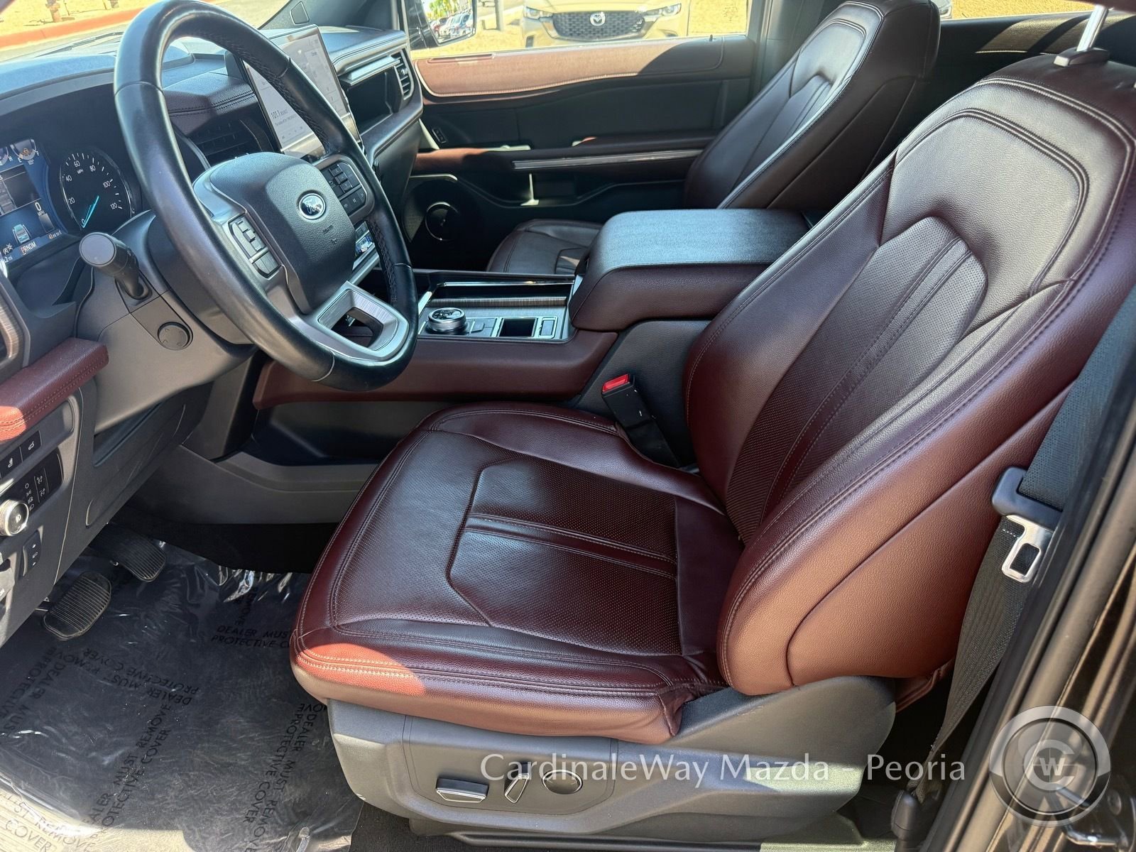 Used 2023 Ford Expedition Limited RWD image 13