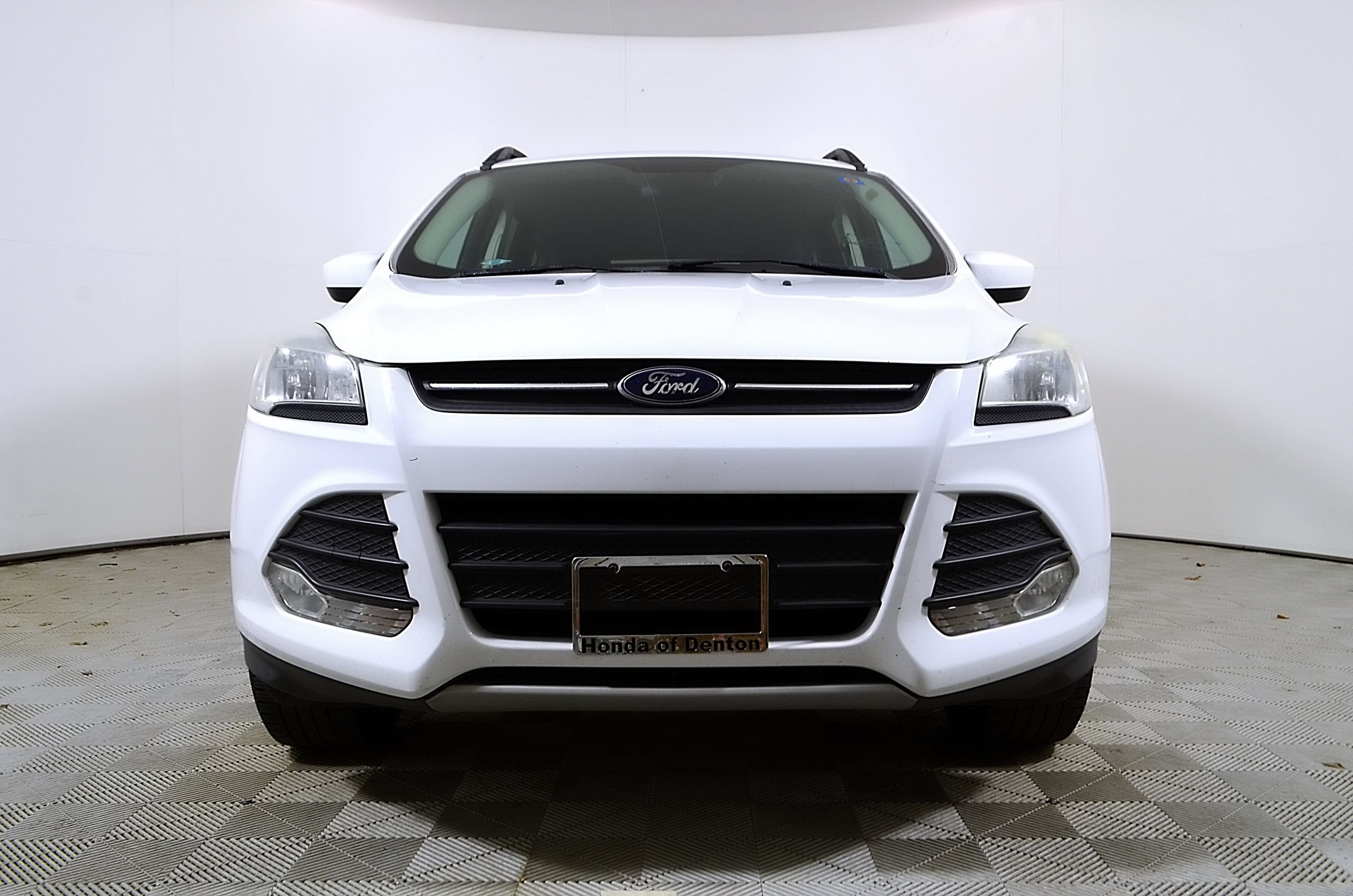 Used 2016 Ford Escape SE w/ Equipment Group 201A FWD image 5