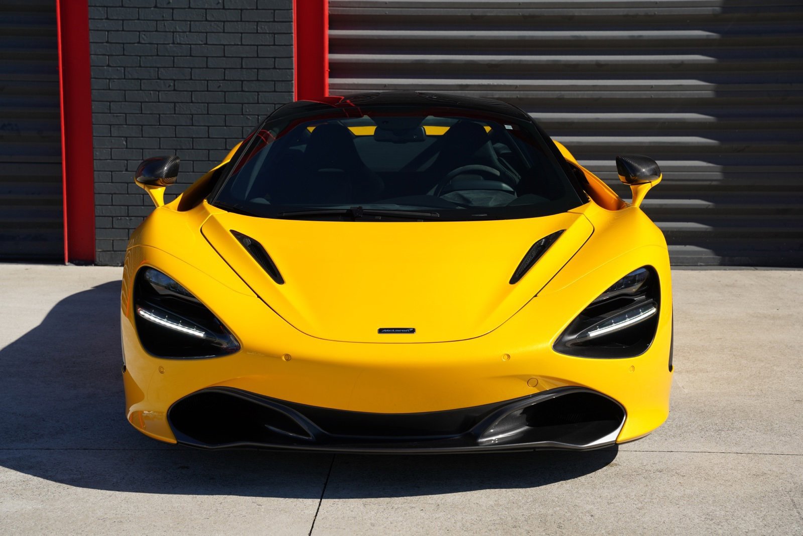 Used 2019 McLaren 720S Performance image 2