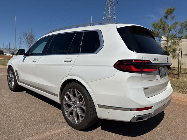 Used 2024 BMW X7 xDrive40i image 8